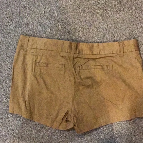 Shorts - Picture 2 of 3